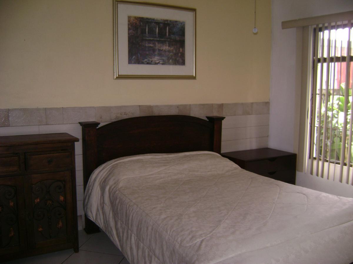 Hotel Villas Colibri Las Ciruelas  Exteriör bild