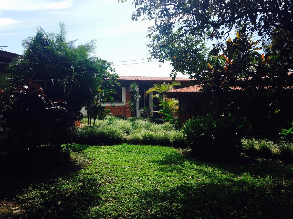 Hotel Villas Colibri Las Ciruelas  Exteriör bild